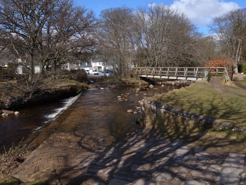 Golspie footbridge.JPG